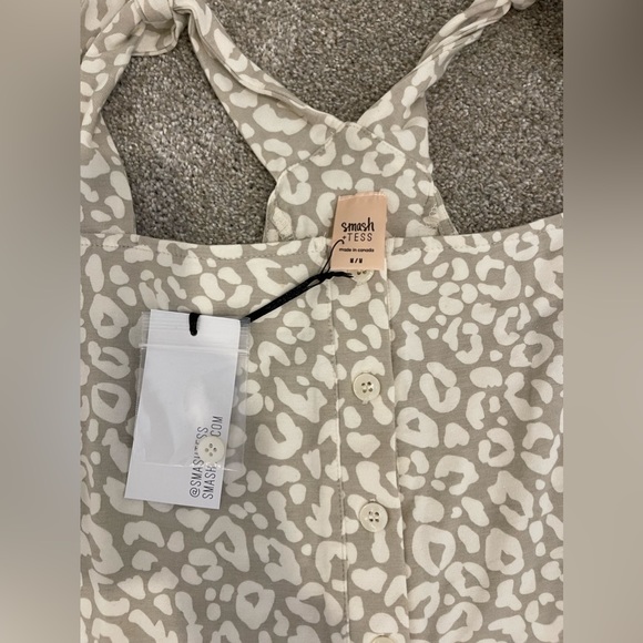 Smash + Tess BRUNCH TIME BUTTON UP ROMPERALLS in Ivory Lola Leopard - Picture 3 of 6